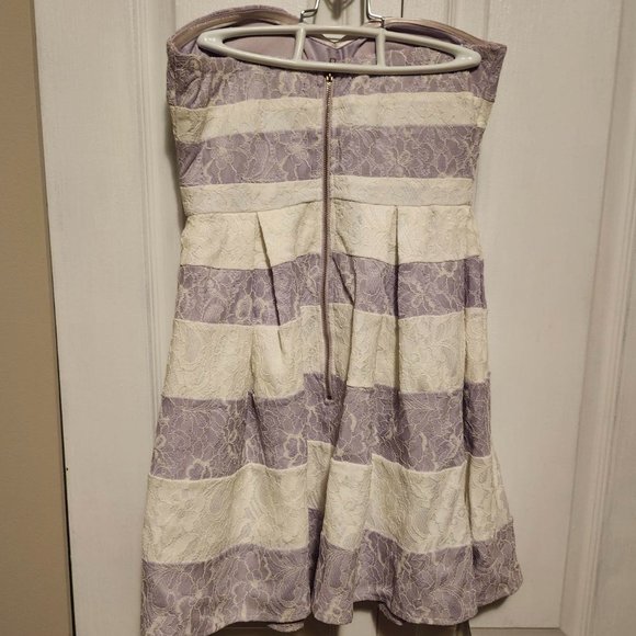 Lavender and White Lace Dress, size Small - Picture 2 of 5